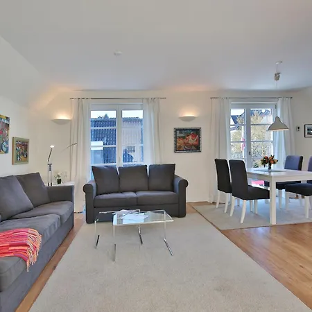 Haus Kastanienallee 4 Haus Kastanienallee 4 1 Stranddiestel Timmendorfer Strand
